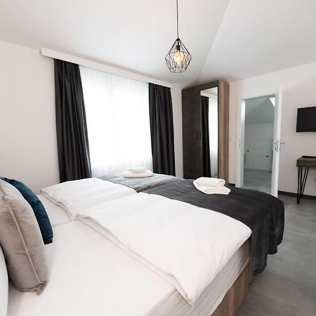Kapov'S Rooms Kaštela 外观 照片