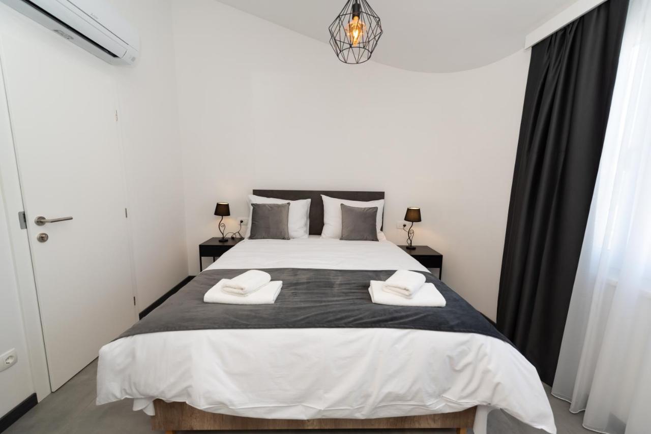 Kapov'S Rooms Kaštela 外观 照片