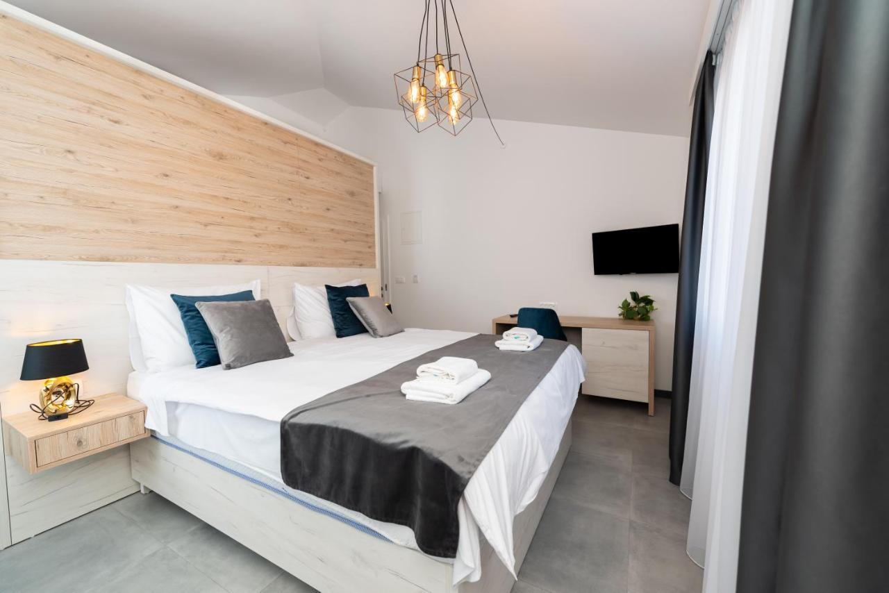 Kapov'S Rooms Kaštela 外观 照片
