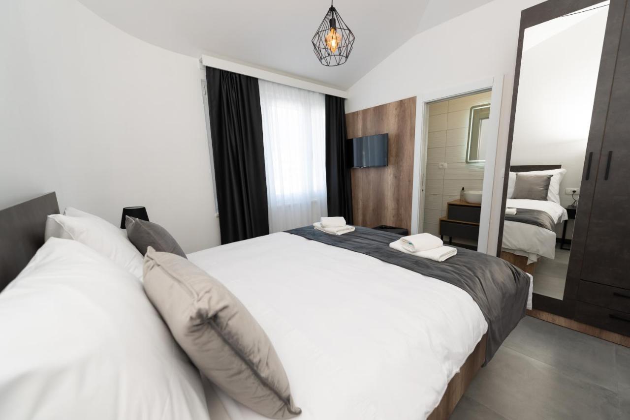 Kapov'S Rooms Kaštela 外观 照片