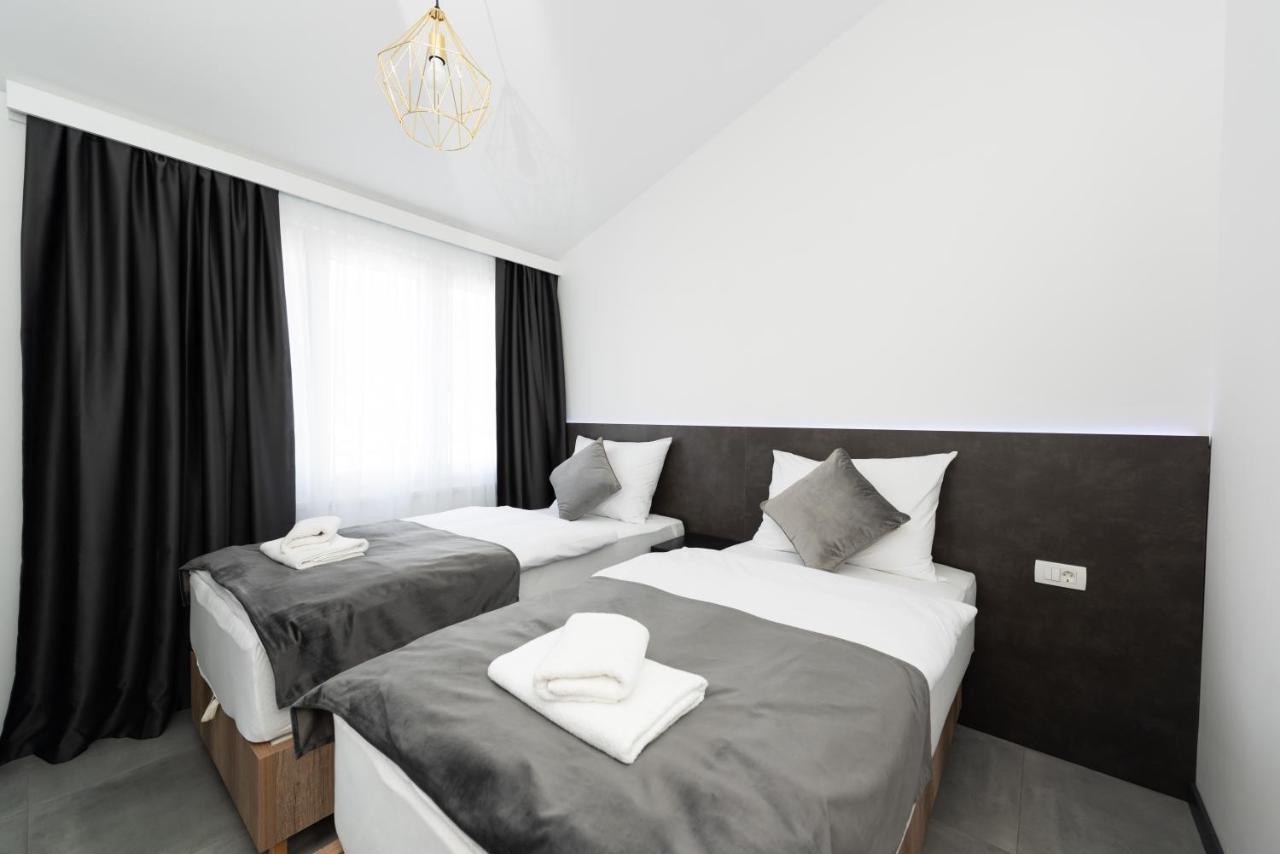 Kapov'S Rooms Kaštela 外观 照片